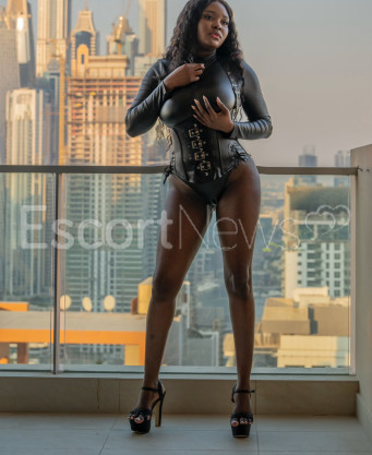 Photo escort girl Ama: the best escort service