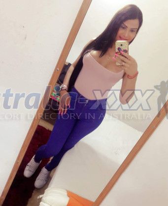 Photo escort girl Saana: the best escort service