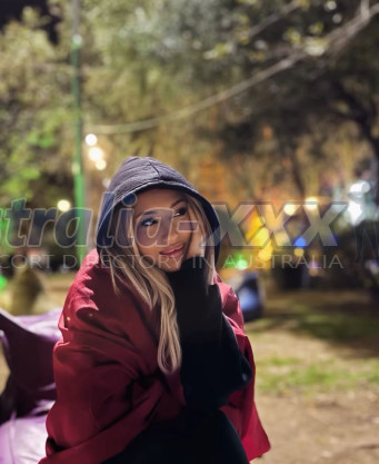 Photo escort girl Deniz: the best escort service