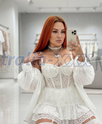 Photo escort girl Suzana Top: the best escort service