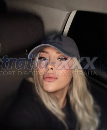 Photo escort girl Alara: the best escort service