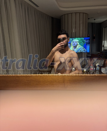 Photo escort girl Salikh: the best escort service