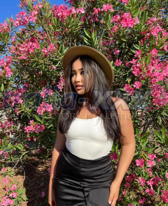 Photo escort girl Nazi: the best escort service