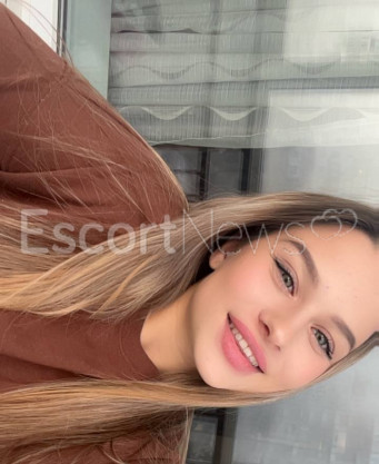 Photo escort girl Alina: the best escort service