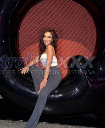 Photo escort girl Seva: the best escort service