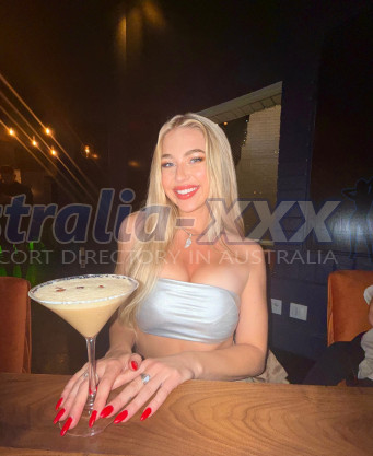 Photo escort girl CINDY: the best escort service