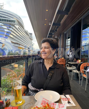 Photo escort girl Melis: the best escort service