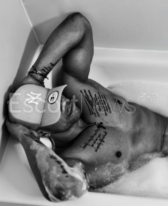 Photo escort girl Ben: the best escort service