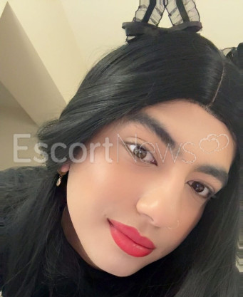 Photo escort girl Viku Vers : the best escort service