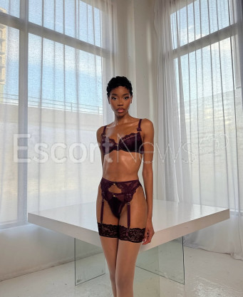 Photo escort girl Erica : the best escort service