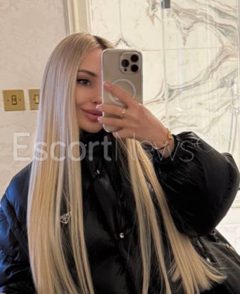 Photo escort girl Tina: the best escort service