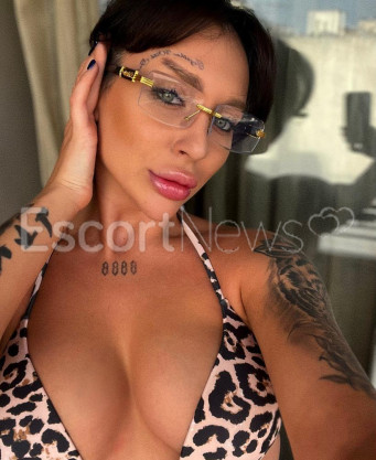 Photo escort girl Francesca: the best escort service