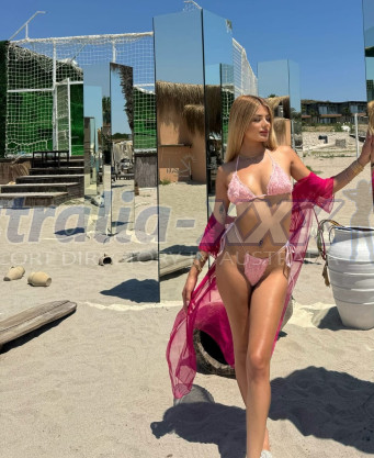 Photo escort girl Cansel: the best escort service