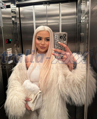 Photo escort girl BUSE: the best escort service