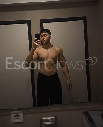 Photo escort girl T MAN: the best escort service