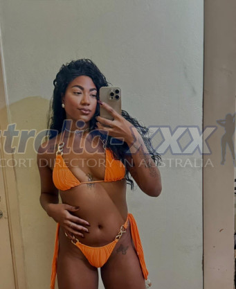 Photo escort girl Morena: the best escort service