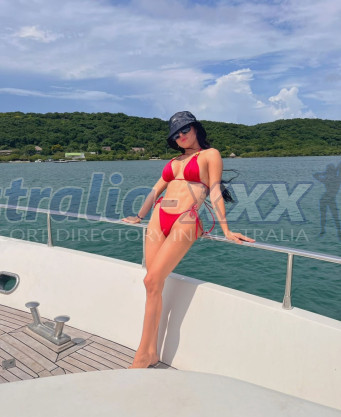 Photo escort girl Persia: the best escort service