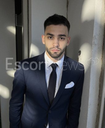 Photo escort girl VipAlex: the best escort service