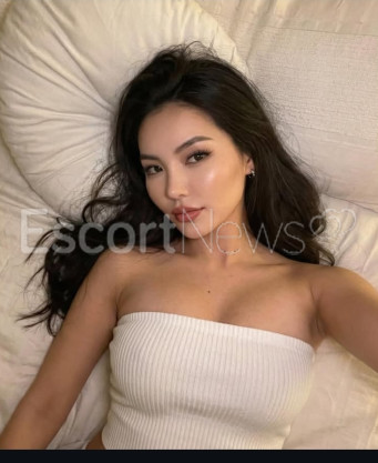 Photo escort girl Liza Vip: the best escort service