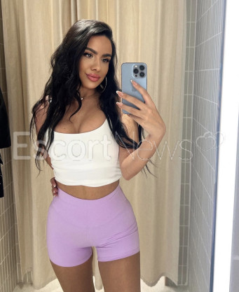 Photo escort girl Roza: the best escort service