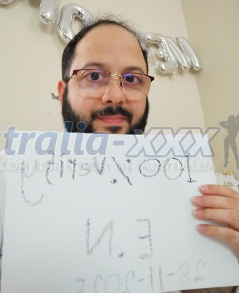 Photo escort girl Muath: the best escort service