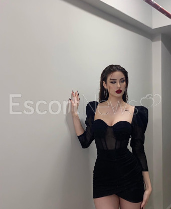 Photo escort girl Dilan: the best escort service
