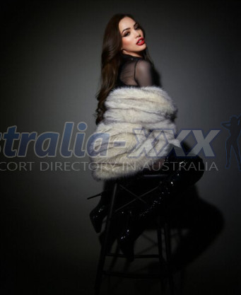 Photo escort girl Aviza: the best escort service