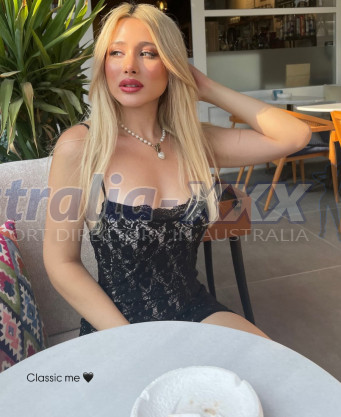 Photo escort girl Melda: the best escort service