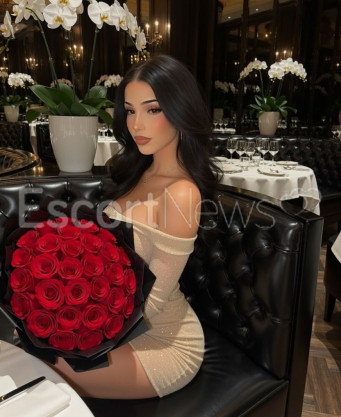 Photo escort girl Azra: the best escort service