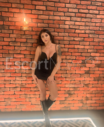 Photo escort girl Emma: the best escort service