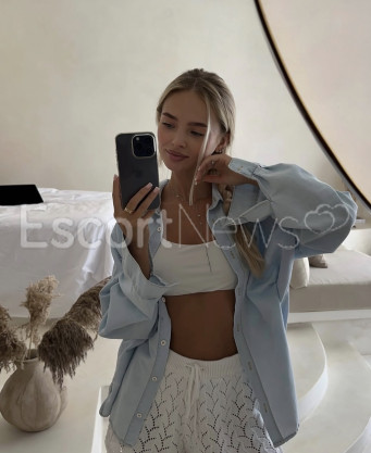 Photo escort girl Jeneva : the best escort service