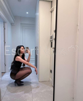 Photo escort girl Tina: the best escort service