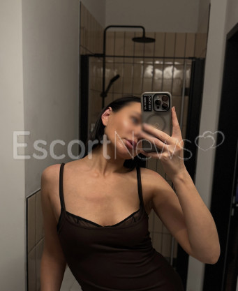 Photo escort girl Mira: the best escort service