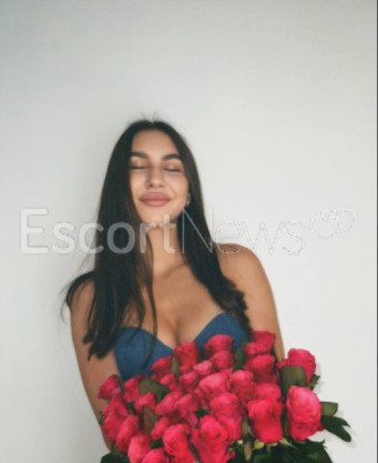 Photo escort girl Kira: the best escort service