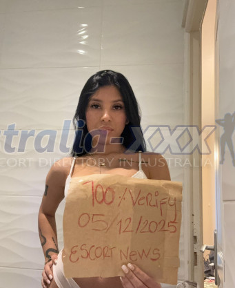 Photo escort girl Janette: the best escort service