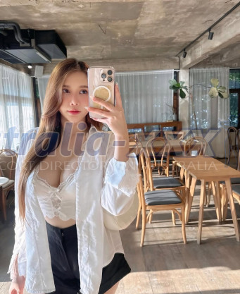 Photo escort girl Amertha: the best escort service