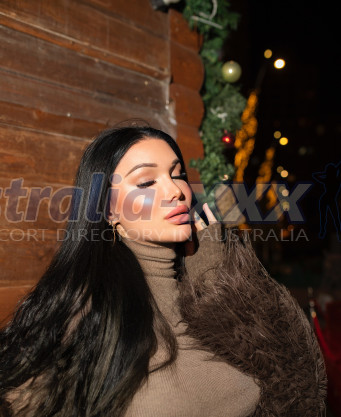 Photo escort girl Samanta: the best escort service