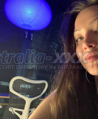 Photo escort girl Avrora: the best escort service