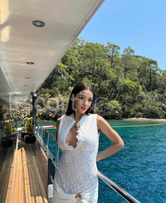 Photo escort girl Elena: the best escort service