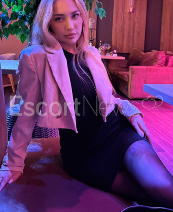 Photo escort girl Rina: the best escort service