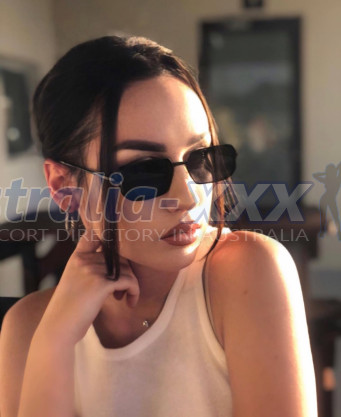 Photo escort girl FOXY MIR: the best escort service