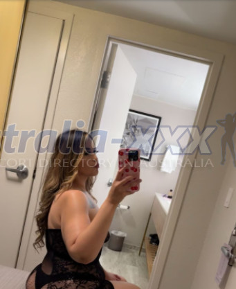 Photo escort girl Sarah: the best escort service