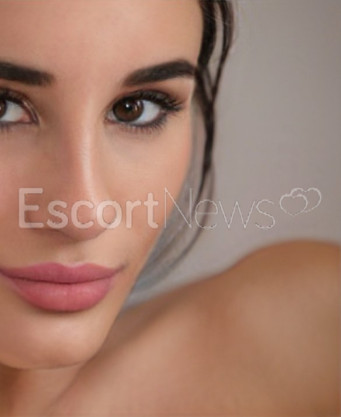 Photo escort girl Vicki: the best escort service