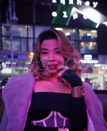 Photo escort girl Lorena: the best escort service