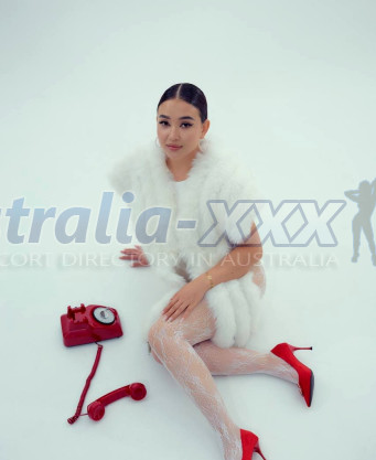 Photo escort girl Amel: the best escort service