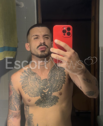 Photo escort girl Alexandro : the best escort service