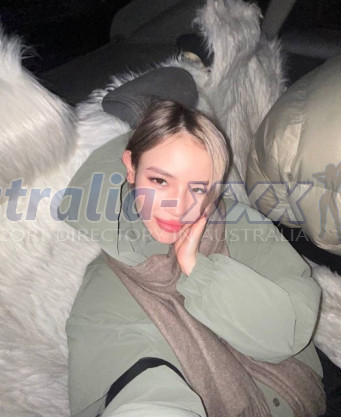 Photo escort girl Evelyn: the best escort service