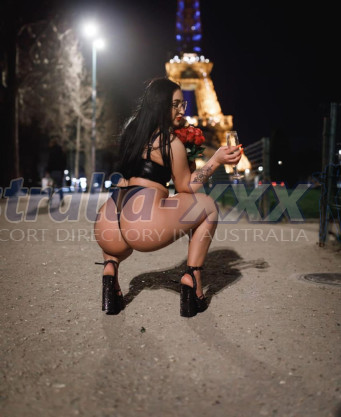 Photo escort girl Nikol: the best escort service