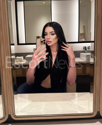 Photo escort girl Nika: the best escort service