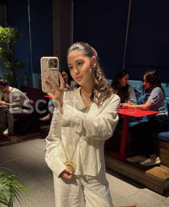 Photo escort girl kareen: the best escort service